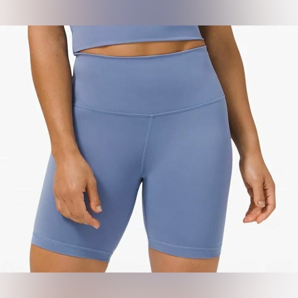 Lululemon Wunder Under biker shorts sz 2